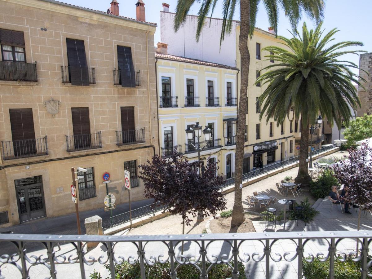 Elegante Apartamento Para 5 En El Centro De Caceres Con Wifi Εξωτερικό φωτογραφία