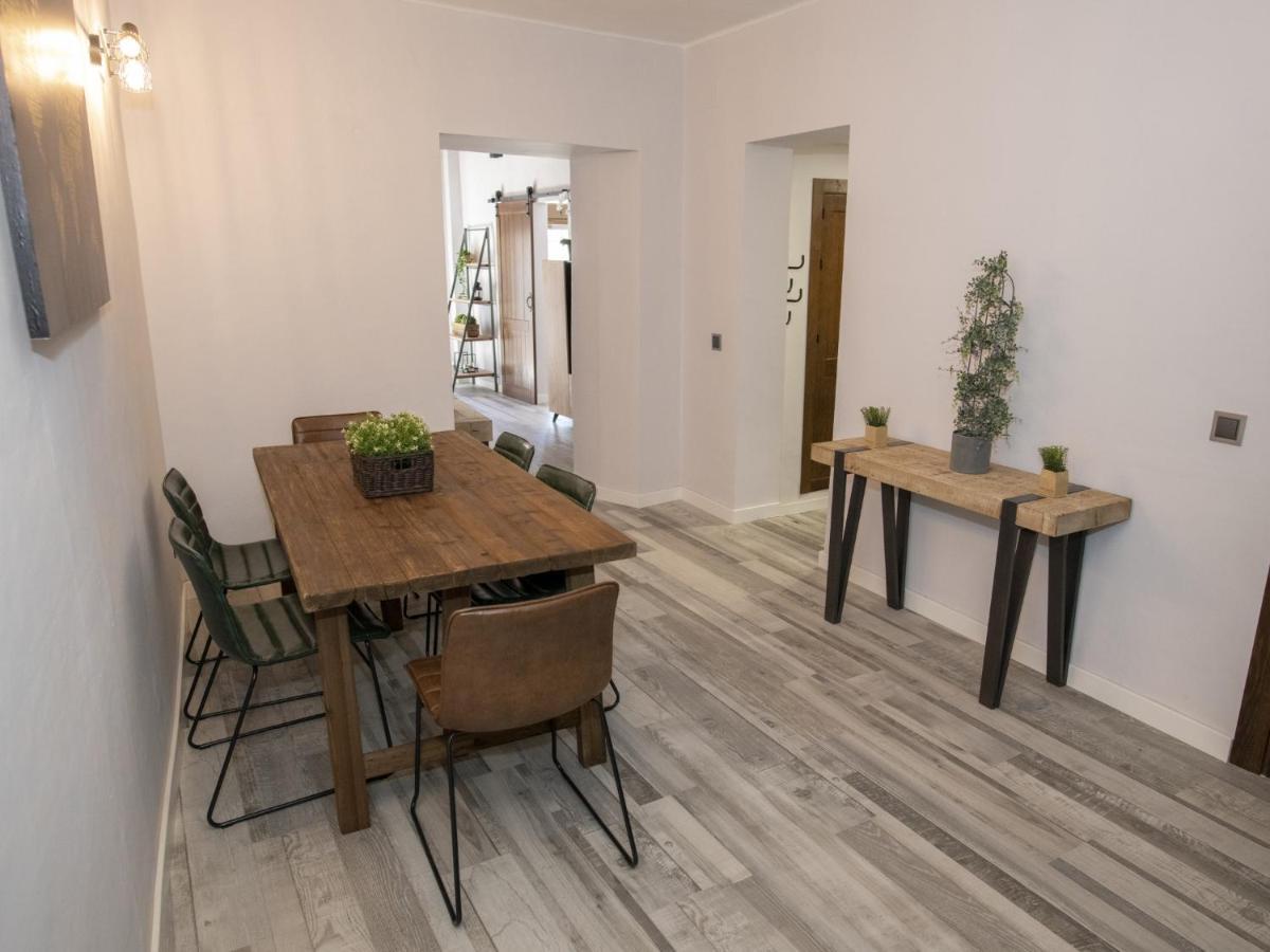 Elegante Apartamento Para 5 En El Centro De Caceres Con Wifi Εξωτερικό φωτογραφία