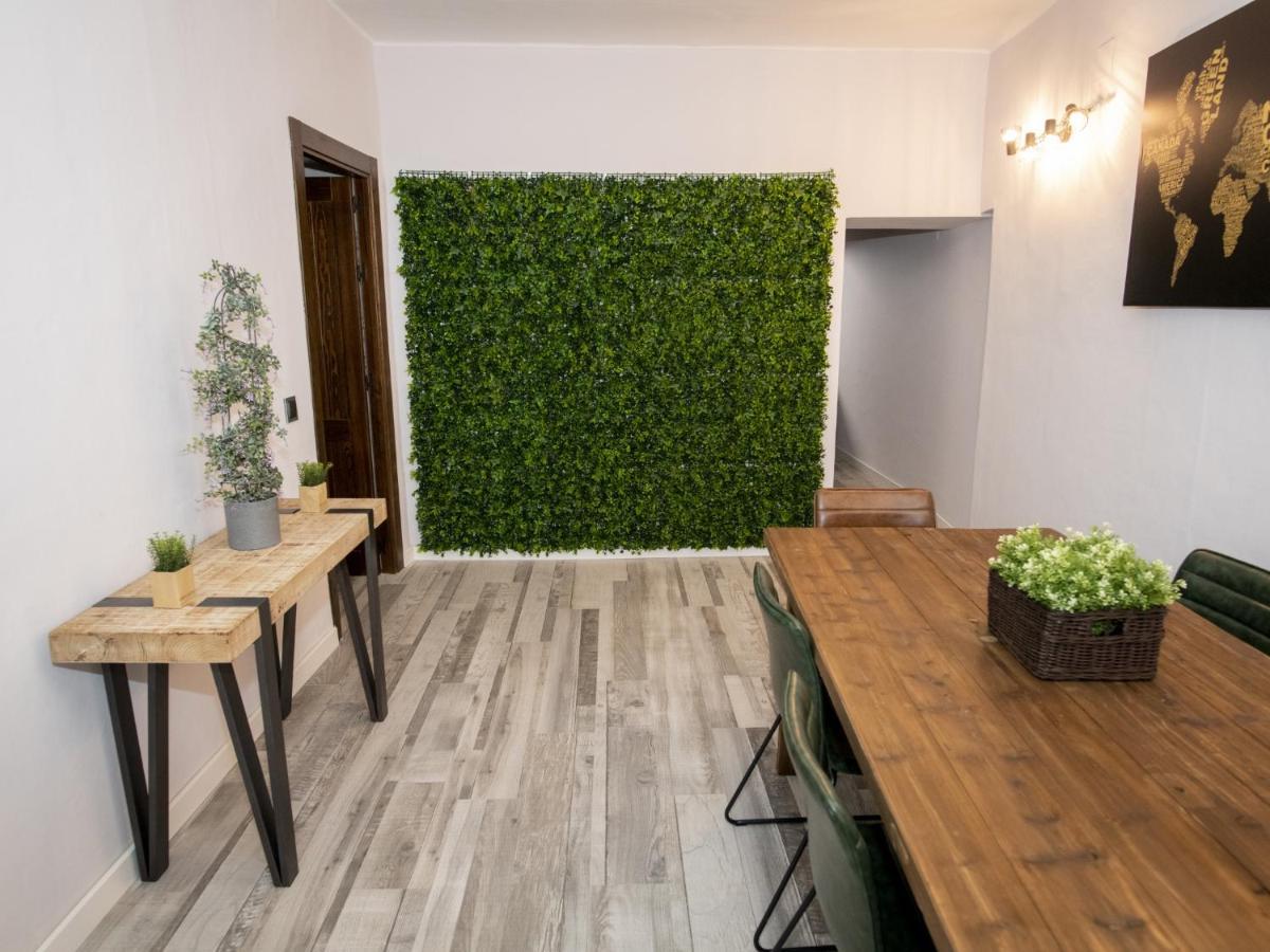 Elegante Apartamento Para 5 En El Centro De Caceres Con Wifi Εξωτερικό φωτογραφία