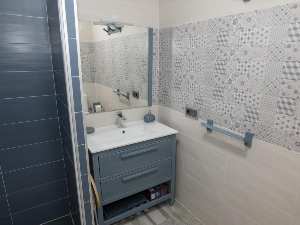 Elegante Apartamento Para 5 En El Centro De Caceres Con Wifi Εξωτερικό φωτογραφία