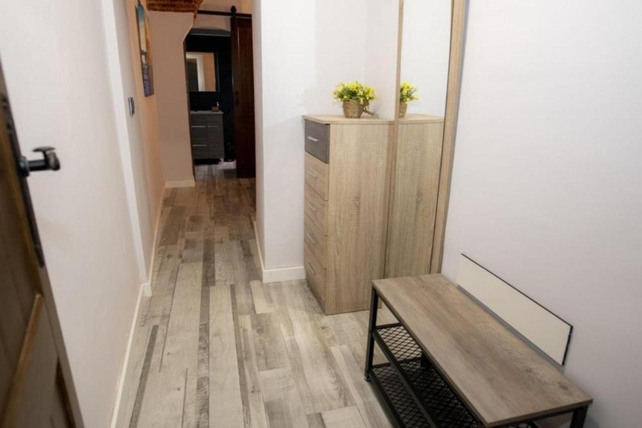 Elegante Apartamento Para 5 En El Centro De Caceres Con Wifi Εξωτερικό φωτογραφία